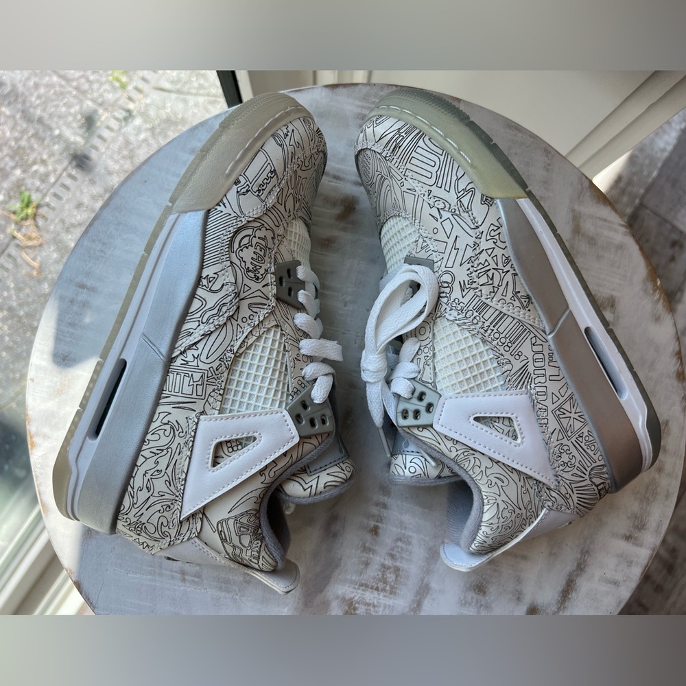 Nike Air Jordan 4 Laser 4y Sneakers - Picture 5 of 11